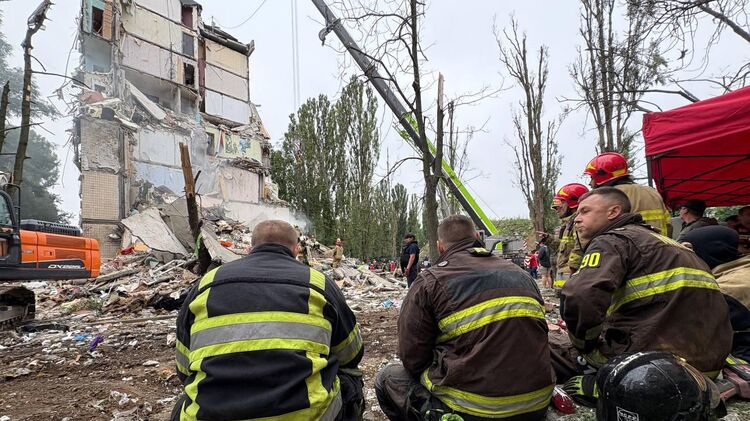 Наслідки удару по Києву. Фото: Телеграм