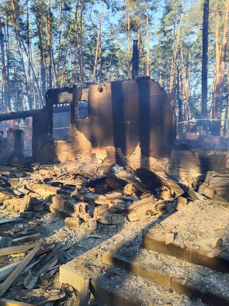 Ночью российские войска два раза ударили ракетами по Сумской области по приграничному населенному пункту Очкино