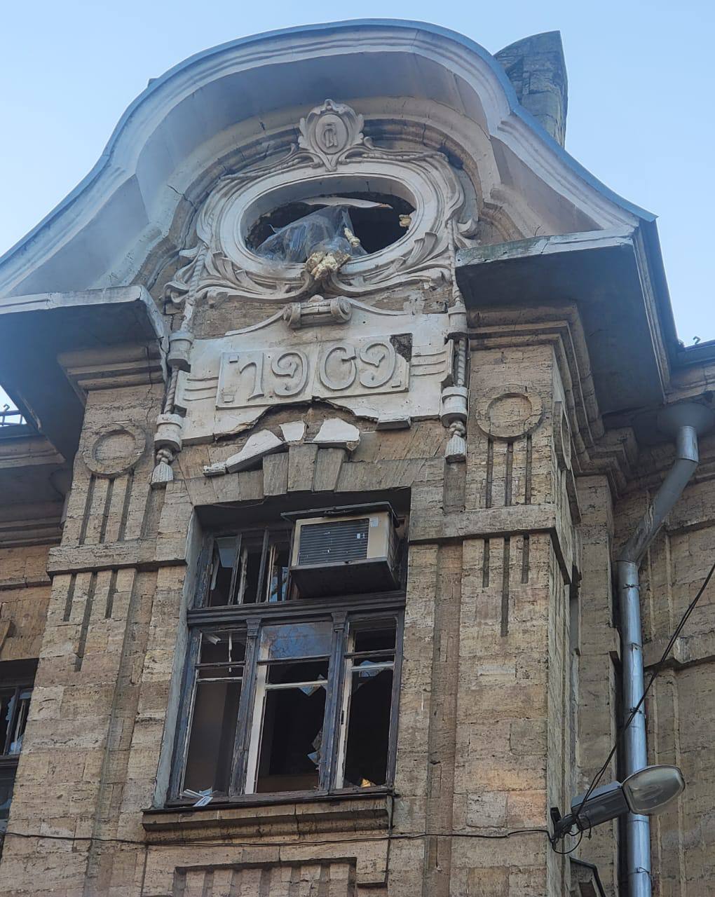 В Херсоне поврежден Областной кардиологический диспансер