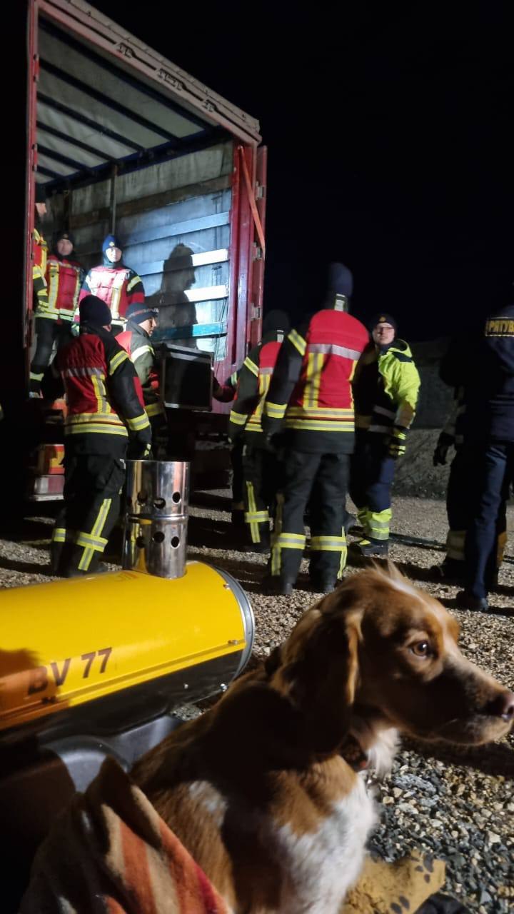 рятувальники прибули до Туреччини