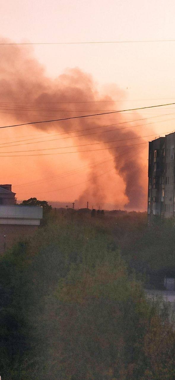 Столб дыма в Авдеевке