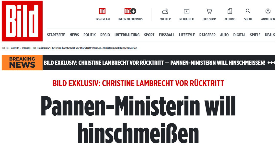 Министр обороны ФРГ подала в отставку