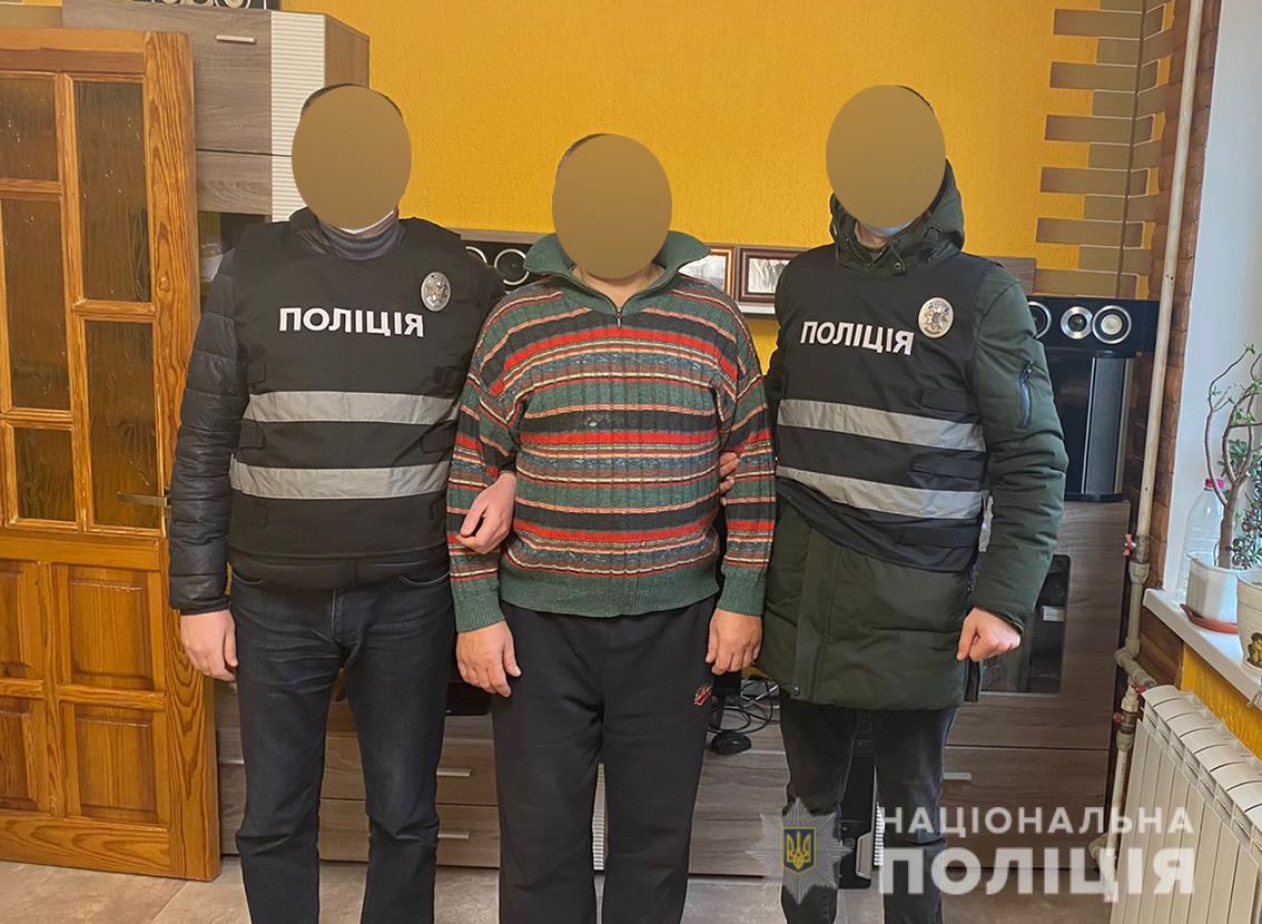 В Чернигове задержали мужчину, который вынудил девочек к созданию порнографии